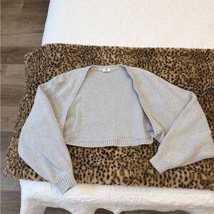 TNA Gramercy Shrug in Heather Chrome